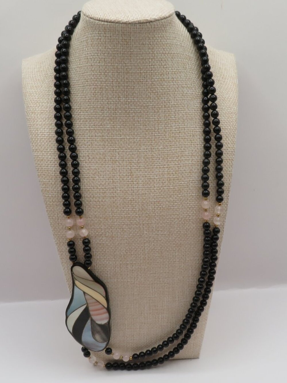 Vintage Lee Sands Mother of Pearl Rose Quartz Beaded Necklace